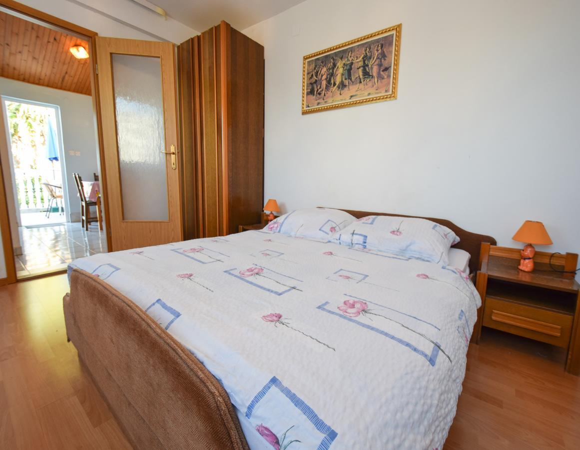 Apartment Toni Malinska Exteriér fotografie